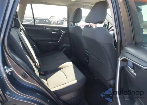 2020 Toyota Rav4 Hybrid Xle z USA, uszkodzony, nr VIN 2T3RWRFV1LW085153